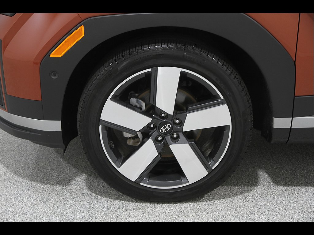 2025 Hyundai Santa Fe Limited - Photo 23