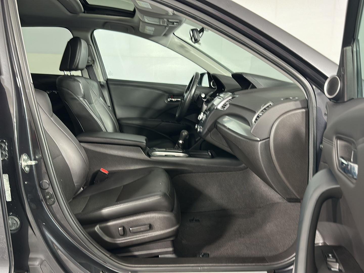 Used 2016  Acura Tech Pkg image 30