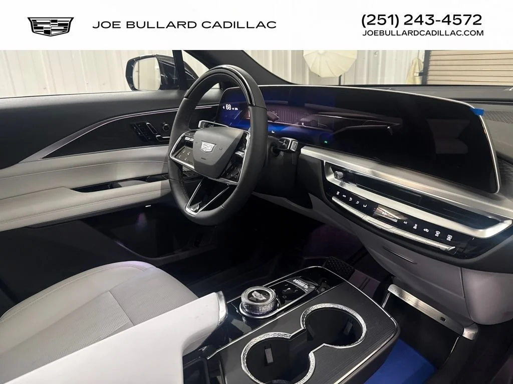 2026 Cadillac LYRIQ Luxury - Photo 21