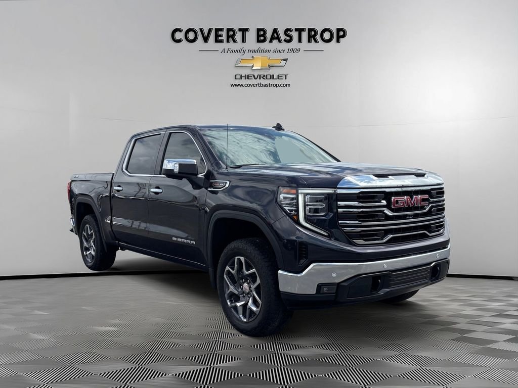 Used 2025 Silver GMC SLT image 6