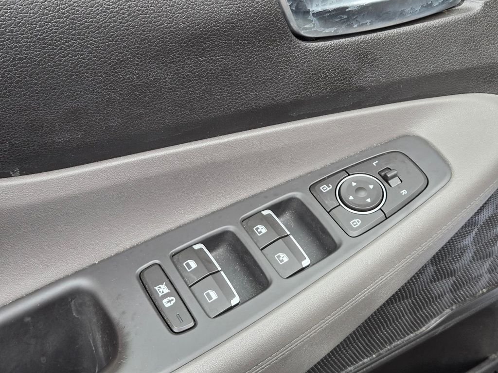 Used 2020 Black Hyundai SEL image 14