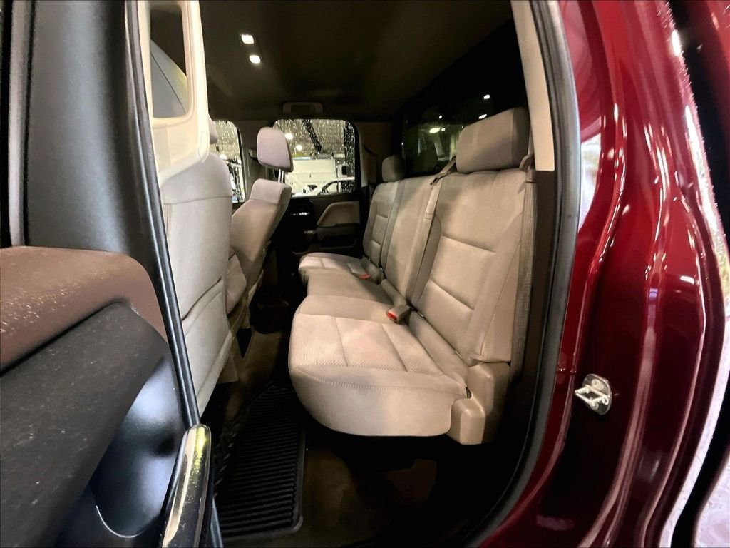 Used 2016 Red Chevrolet LT image 15