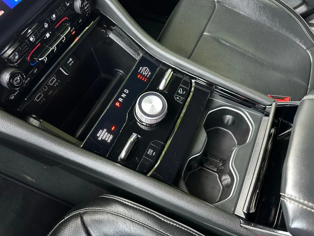2023 Jeep Grand Cherokee Overland - Photo 27