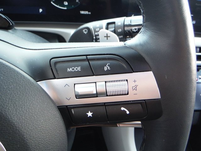 Used 2025 Gray Hyundai Limited image 34