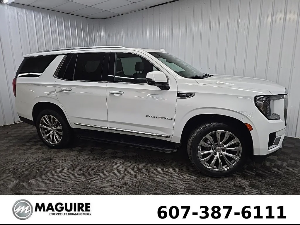 Used 2022 White GMC Denali image 1