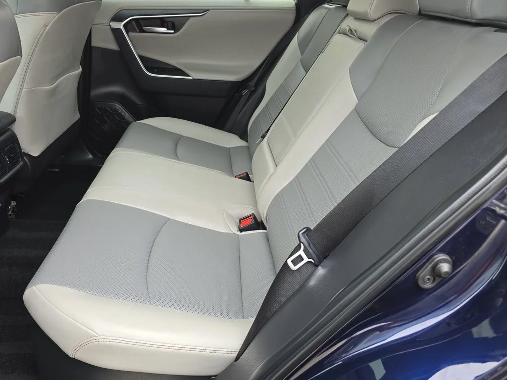 2024 Toyota RAV4 Limited - Photo 24