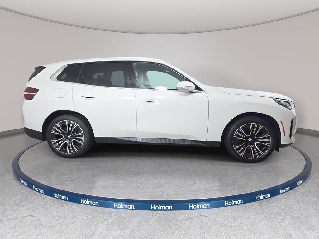 Certified Used 2026 Alpine White BMW 30 xDrive image 4