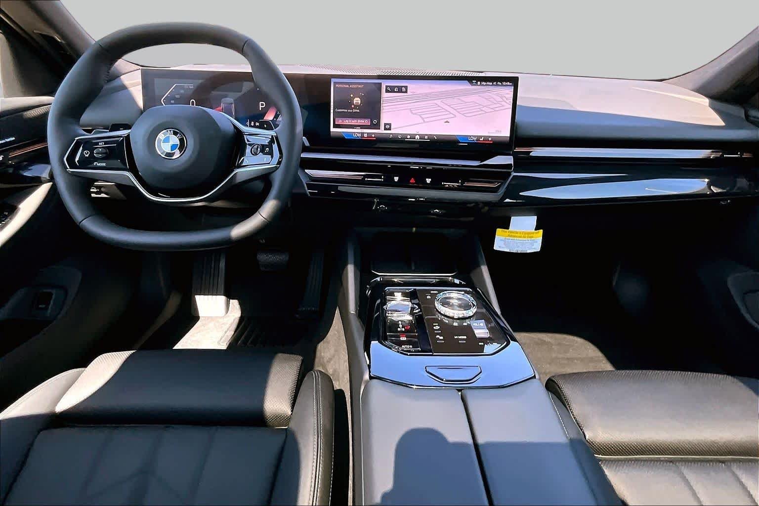 Used 2026 Cape York Green Metallic BMW 530i image 15