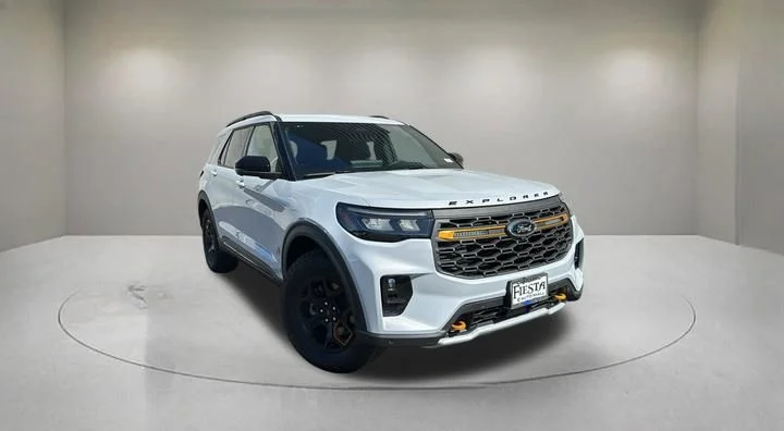 2026 Ford Explorer Tremor 4WD's photo