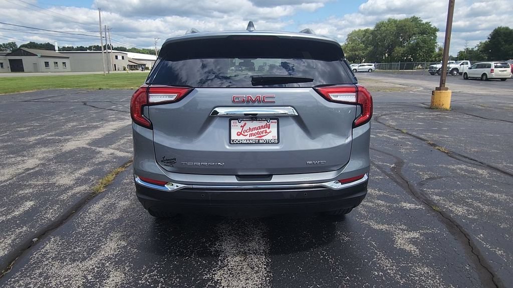 Used 2023 Sterling Metallic GMC SLT image 7