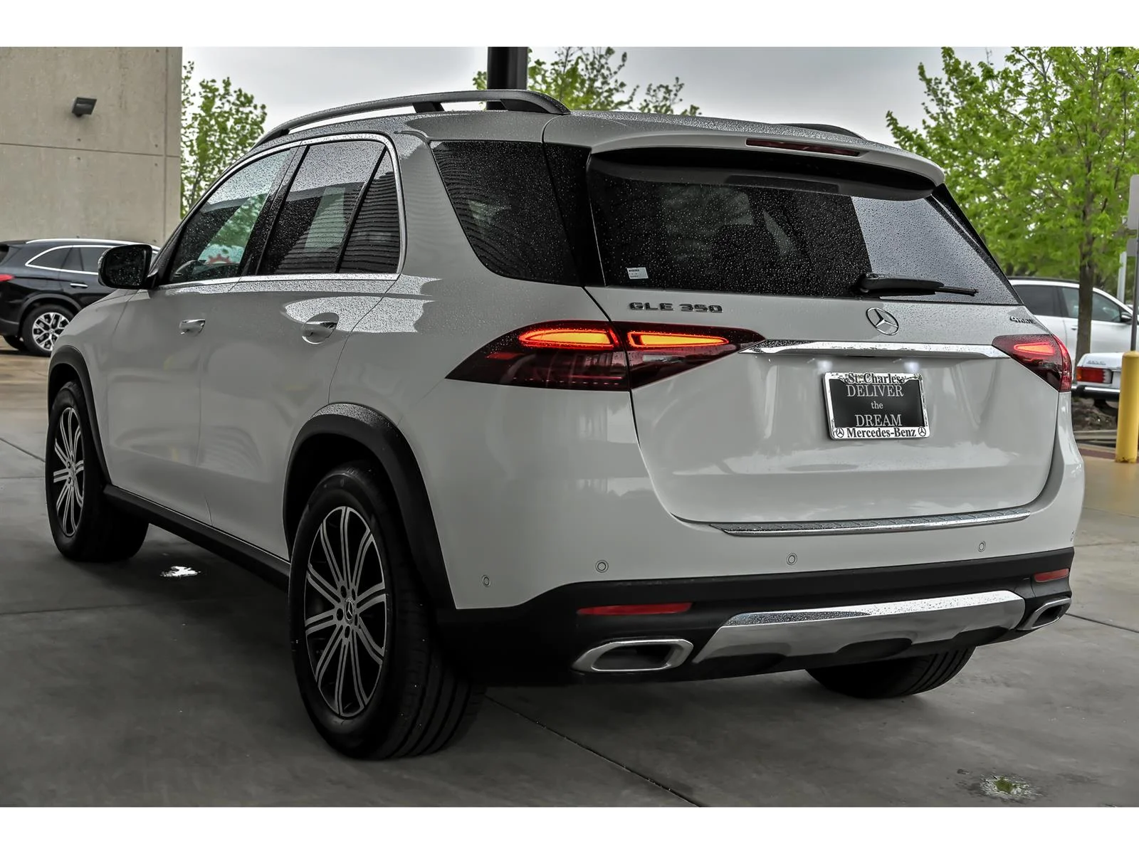 Used 2024 White Mercedes-Benz GLE 350 4MATIC® image 6