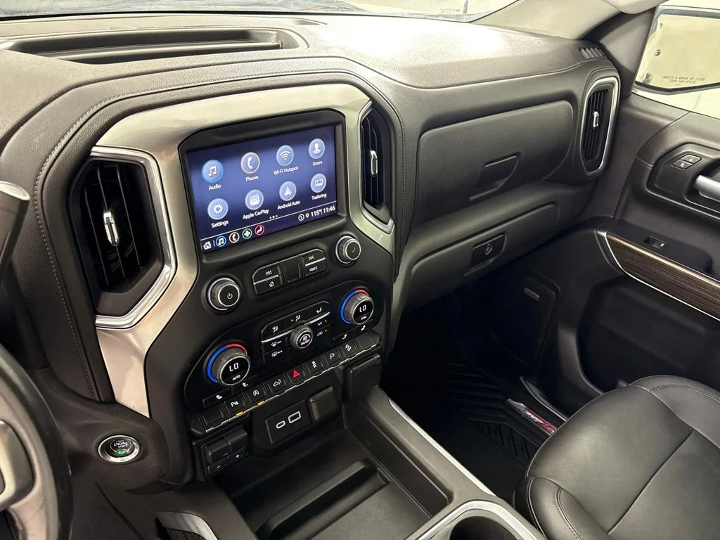 Used 2021 White Chevrolet LT Trail Boss image 43