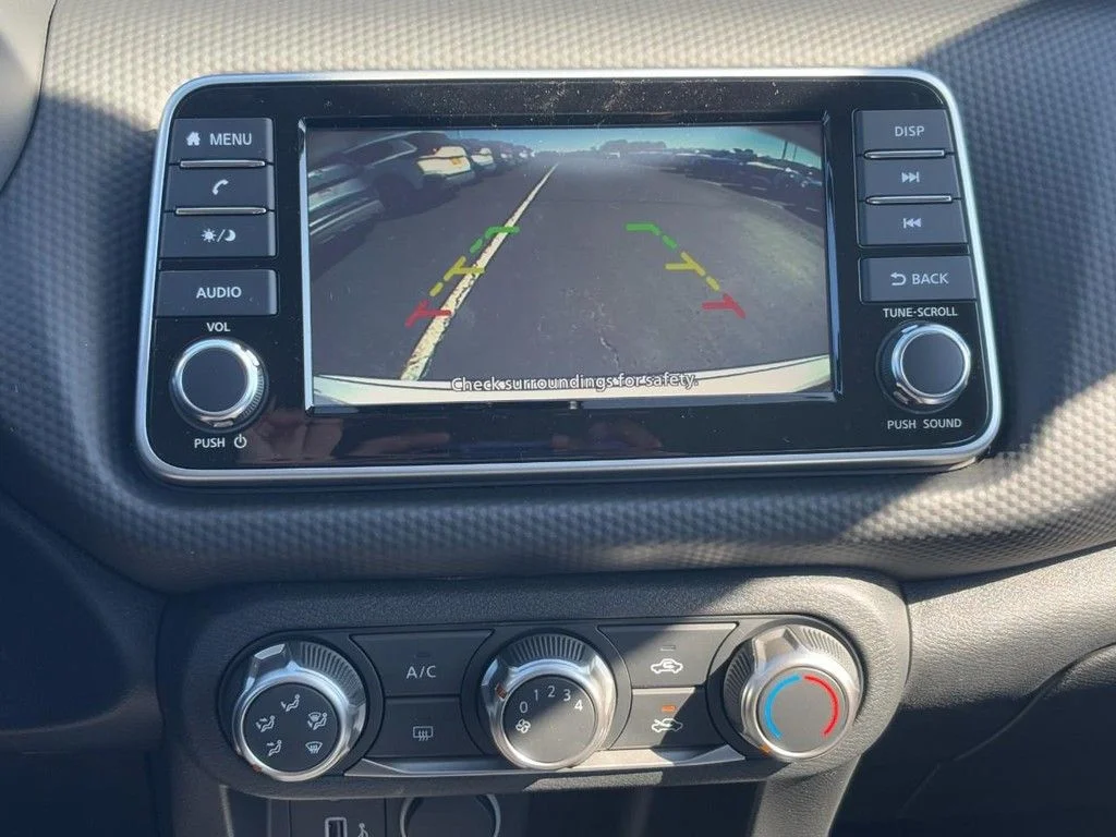 2025 Nissan KICKS PLAY Base - Photo 15