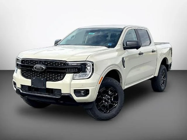 New 2026 Desert Sand Ford XLT image 35