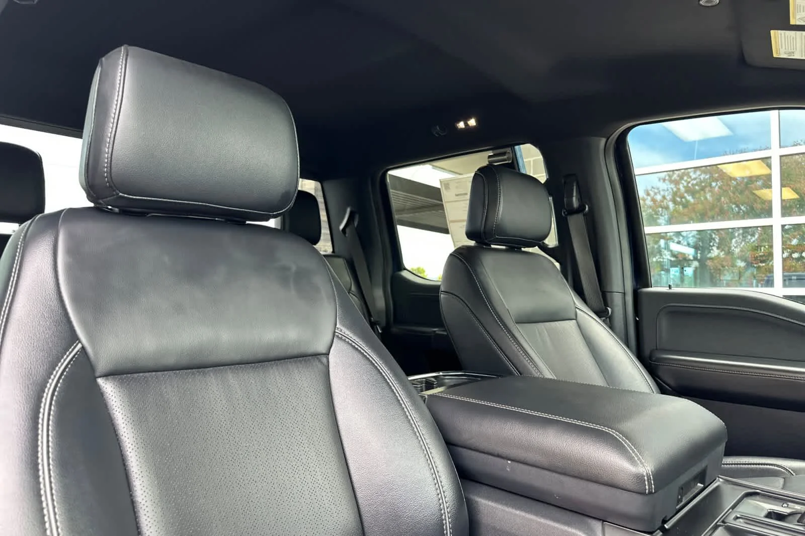 Certified Used 2026 Antimatter Blue Metallic Ford LARIAT image 16