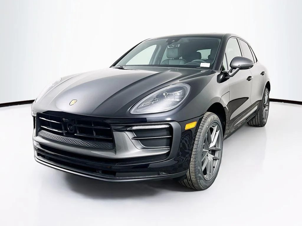 New 2026 Porsche Macan T 4D Sport Utility in Edison #P26601 | Ray