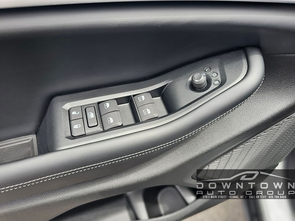 New 2026 Bright White Clearcoat Jeep Altitude image 19
