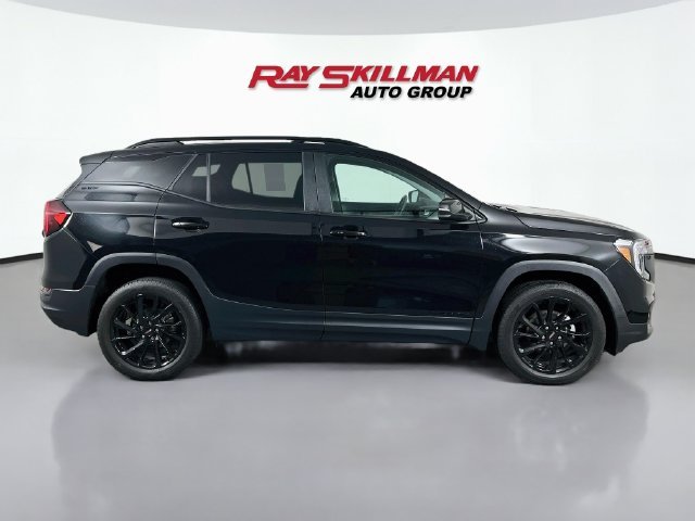 2023 GMC Terrain SLE - Photo 8