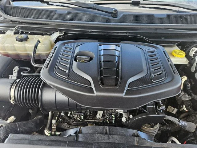Used 2023 White Jeep Series III image 22