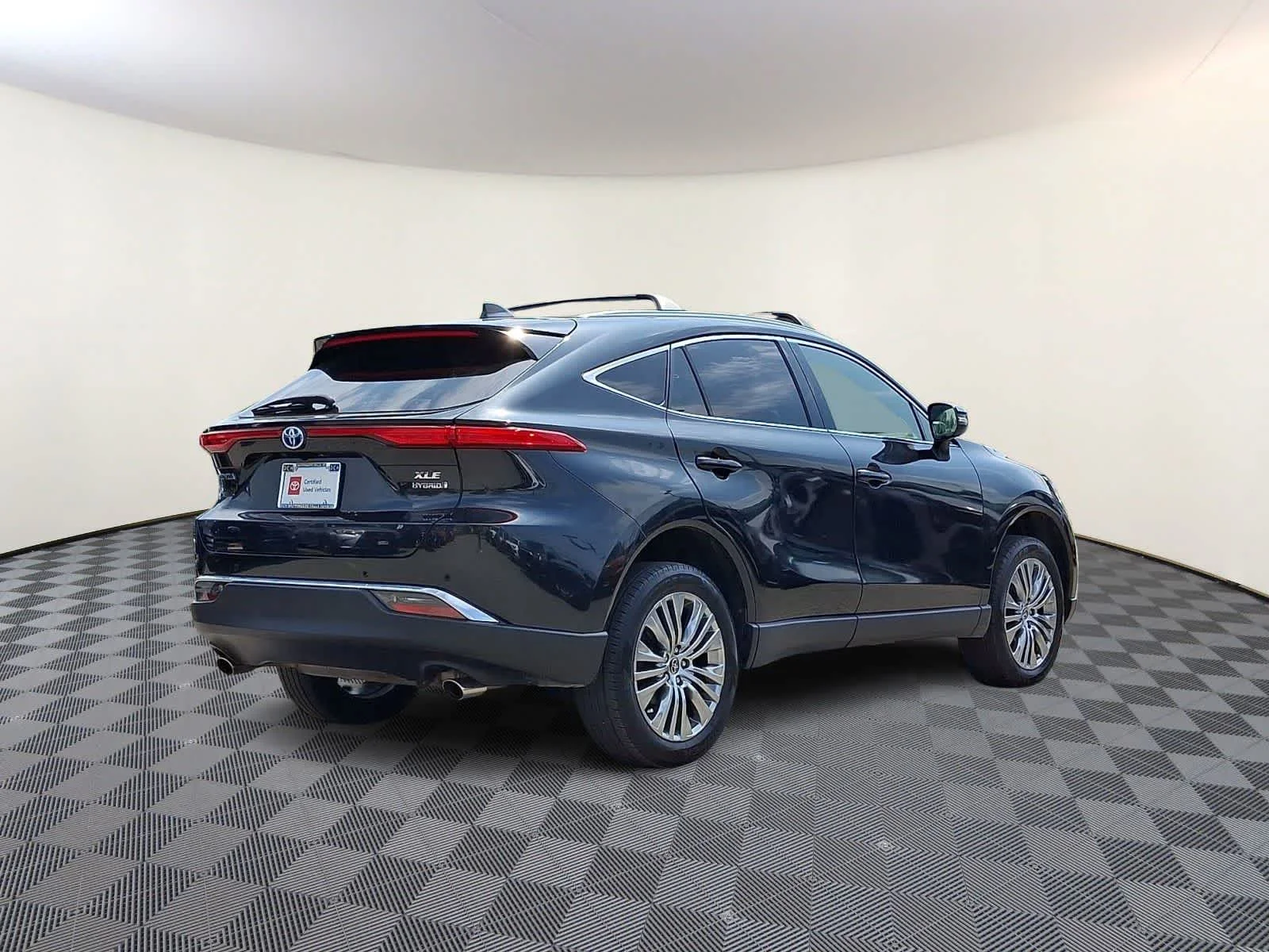 2022 Toyota Venza XLE - Photo 6