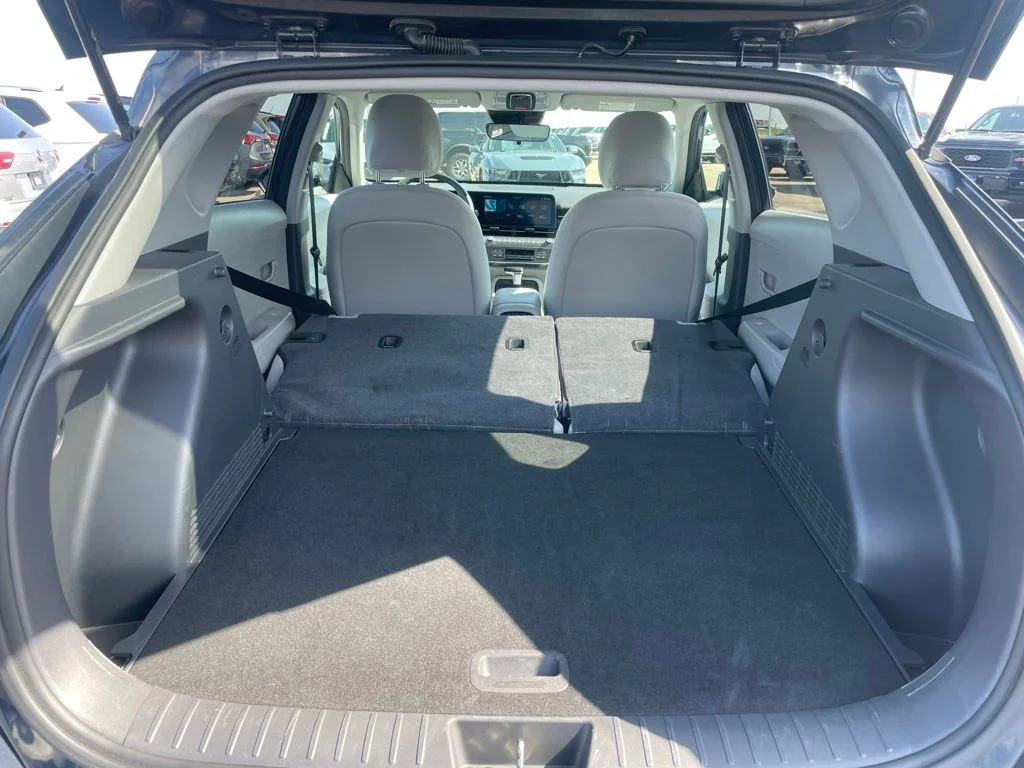 Used 2024 Denim Blue Pearl Hyundai SEL image 30