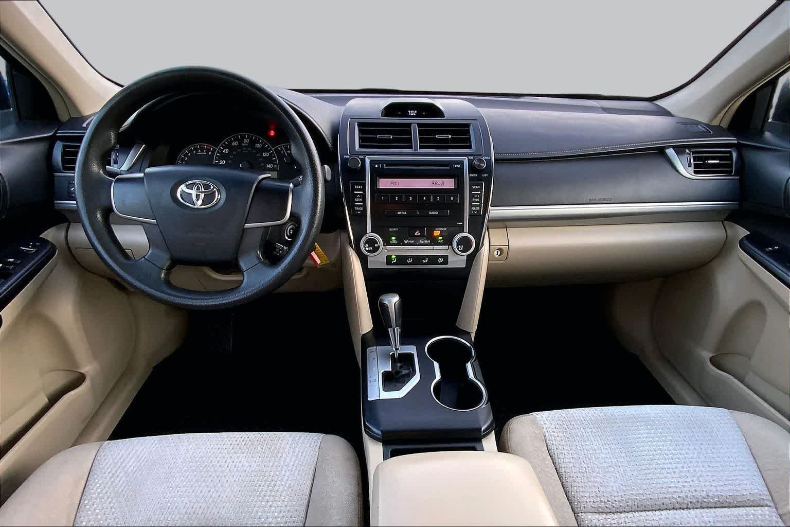 Used 2012 CLEARWATER BLUE META Toyota L image 15