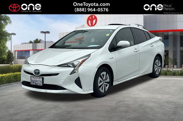 2017 Toyota Prius Three