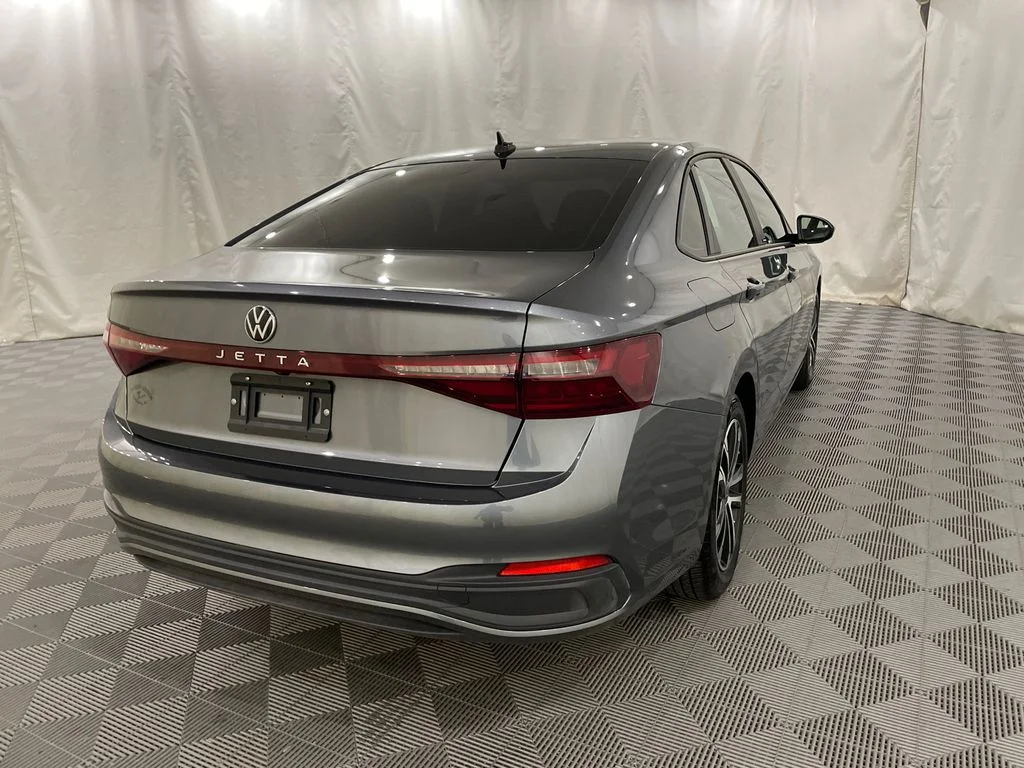 Used 2026 Platinum Gray Metallic Volkswagen Sport image 5