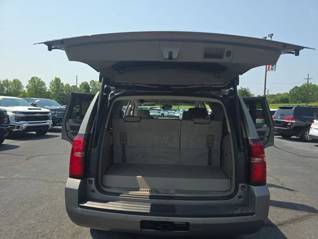 Used 2018 Gray Chevrolet LT image 14