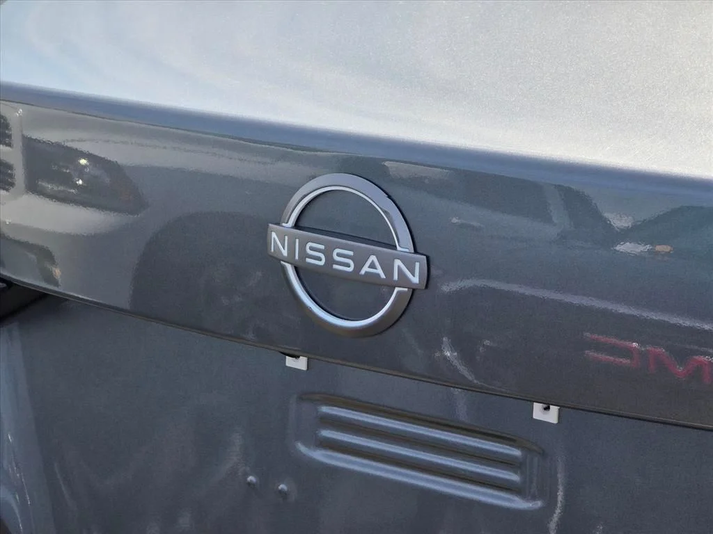 Used 2025 Gray Nissan SV image 15