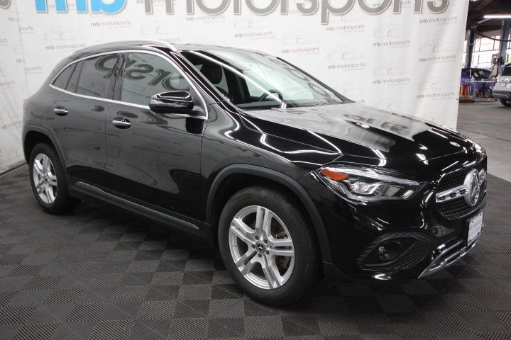 Used 2022 Black Mercedes-Benz GLA 250 image 9