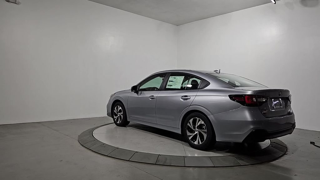 2025 Subaru Legacy Premium photo 3