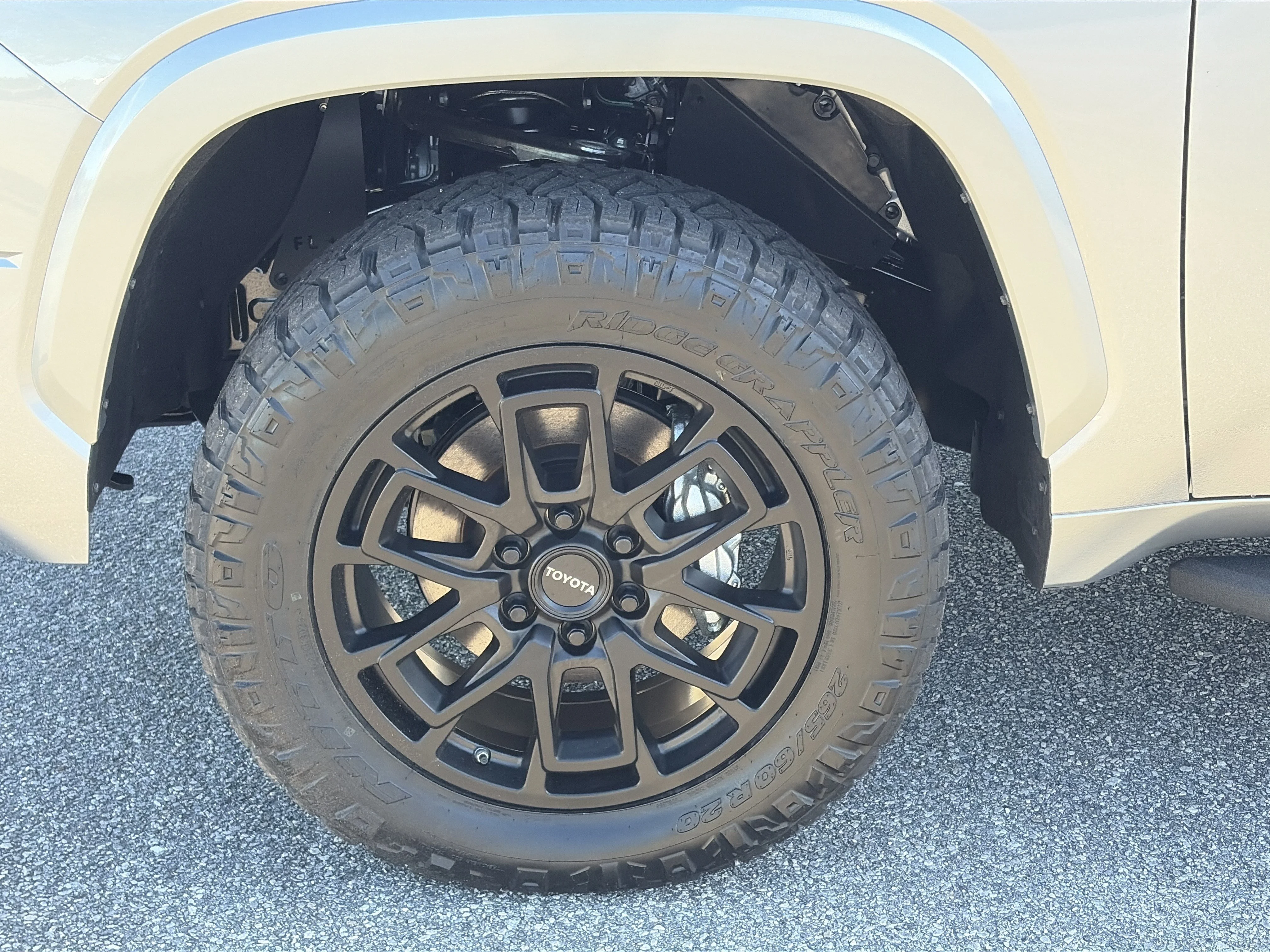 2026 Toyota Tundra SR5 - Photo 27