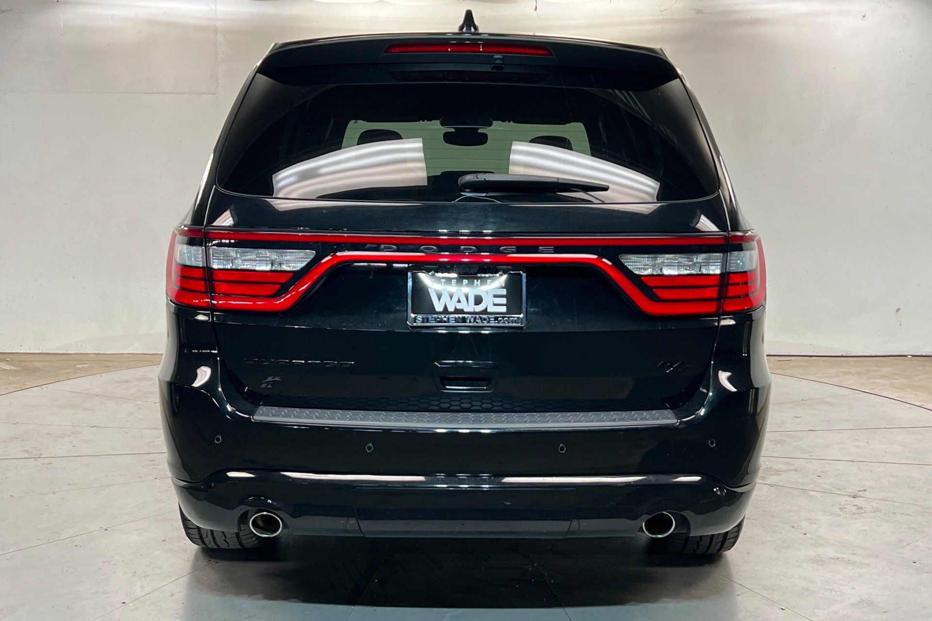 Used 2022 DB Black Clearcoat Dodge R/T image 5