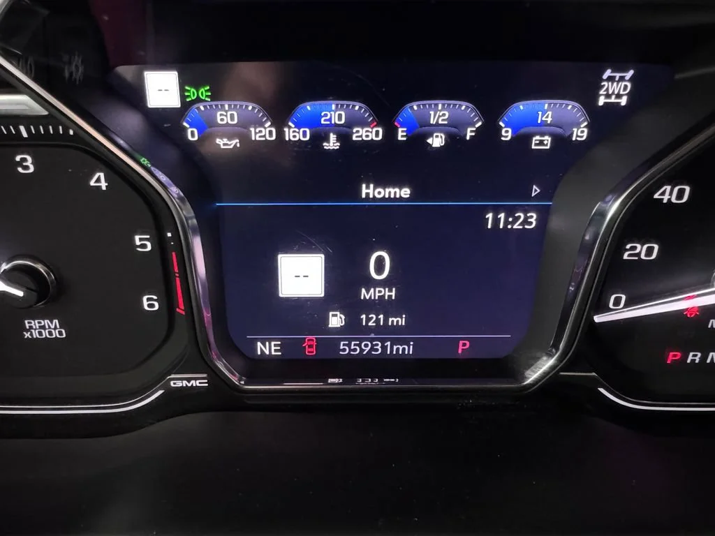 Certified Used 2022 Onyx Black GMC Denali image 18
