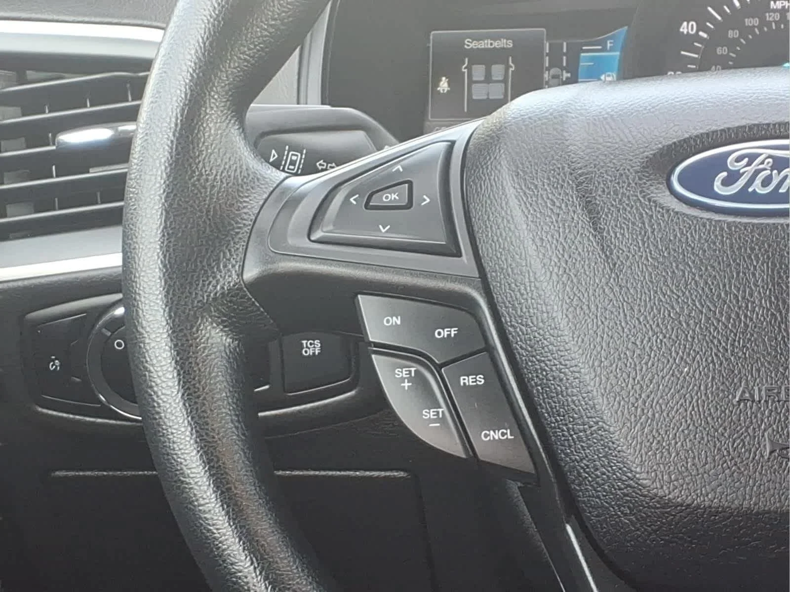 Used 2024 Stone Blue Ford SE image 21