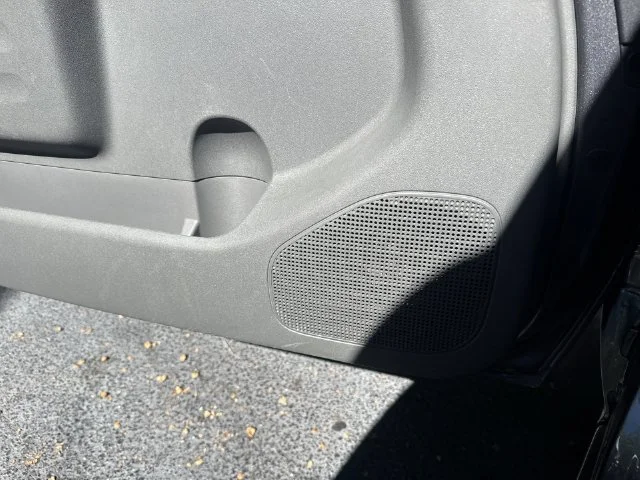 Used 2019 Gray Nissan SV image 27