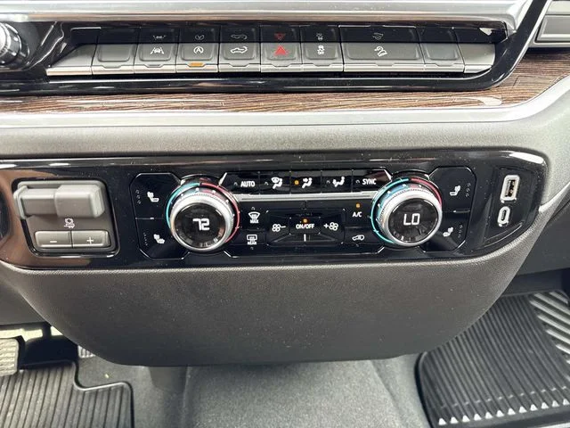 New 2026 Silver GMC Elevation image 23