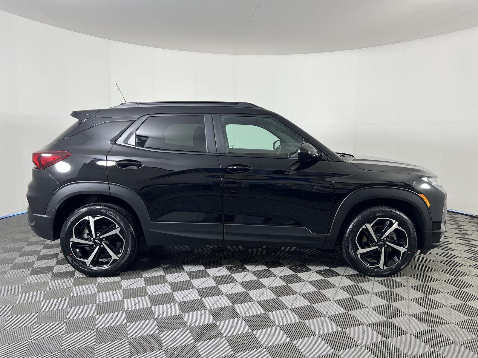 Used 2023 Mosaic Black Metallic Chevrolet RS image 23