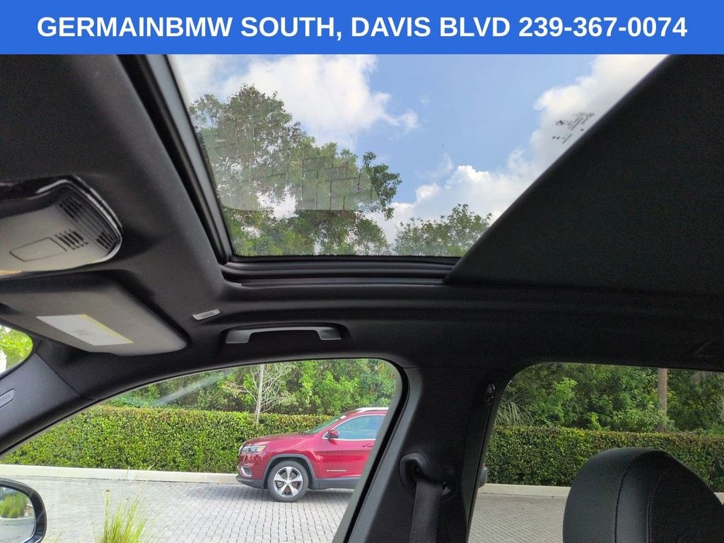 Certified Used 2024 Black Sapphire Metallic BMW xDrive40i image 21