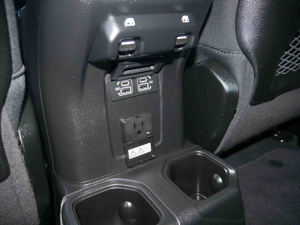 Certified Used 2026 White/off-white Jeep Mojave image 17
