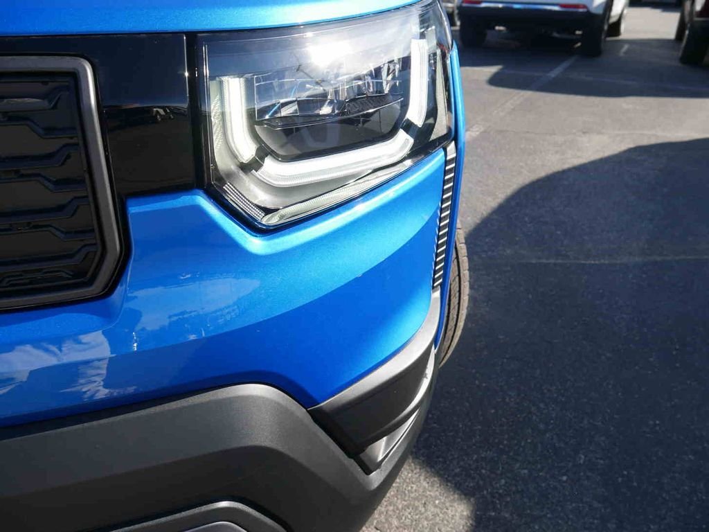 New 2026 Hydro Blue Pearlcoat Jeep Limited image 22
