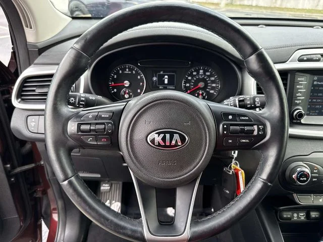 Used 2018 Purple Kia LX image 40