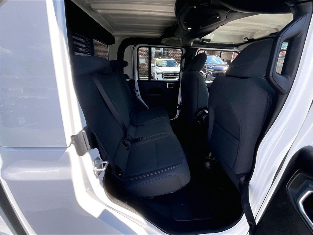 Used 2025 White Jeep Nighthawk image 16