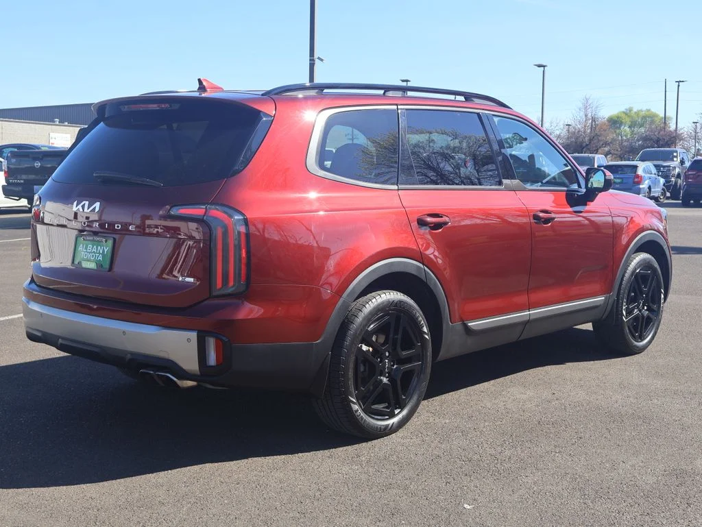 Used 2023 Red Kia SX-Prestige X-Line image 7