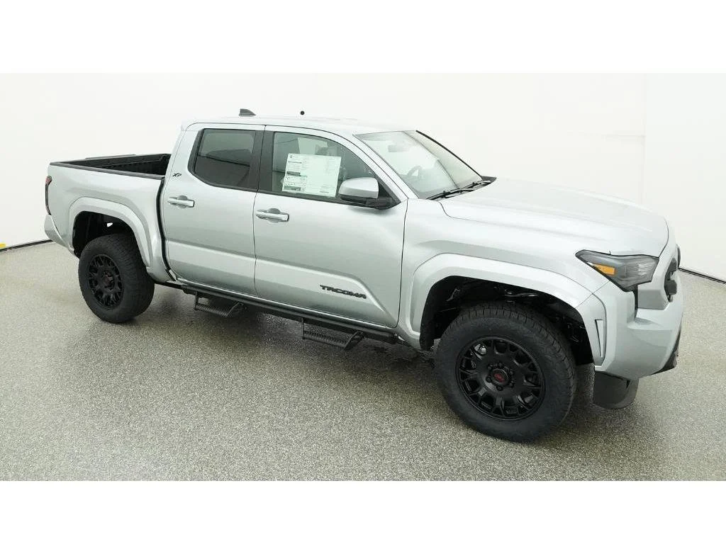 New 2026 Celestial Silver Metallic Toyota SR5 image 12