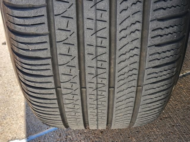 Certified Used 2025 White Land Rover S image 11