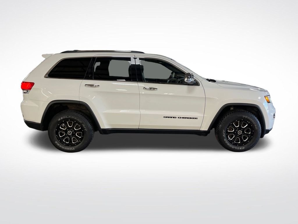 Used 2017 White Jeep Limited image 7