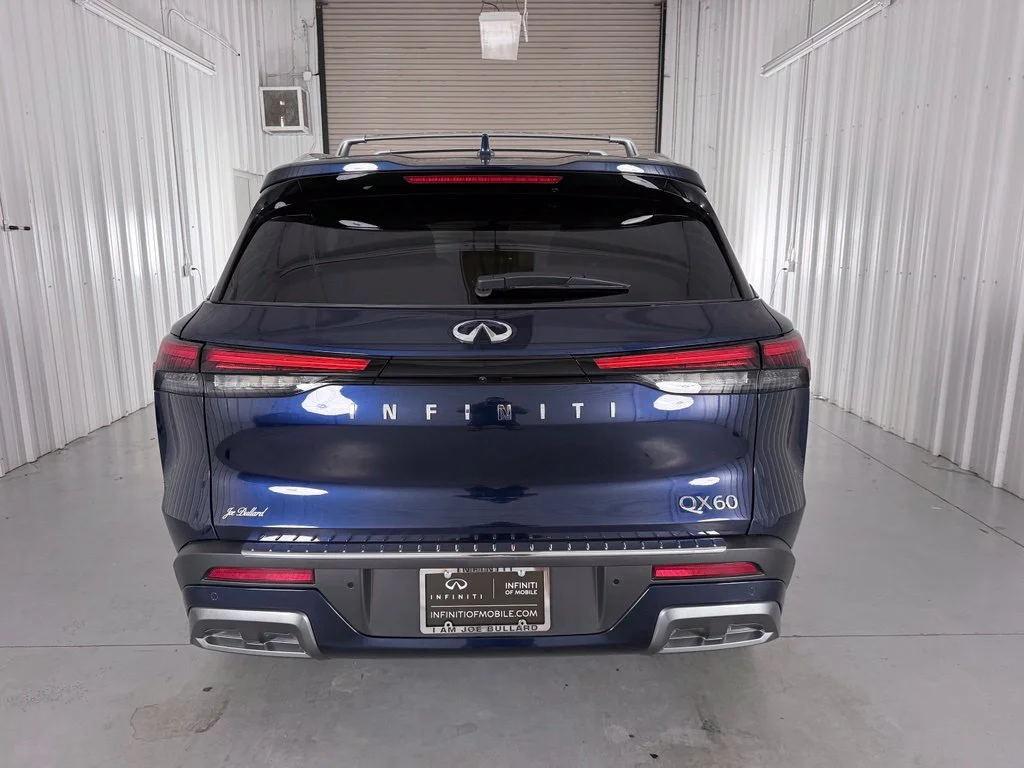 Used 2023 Blue INFINITI Sensory image 6