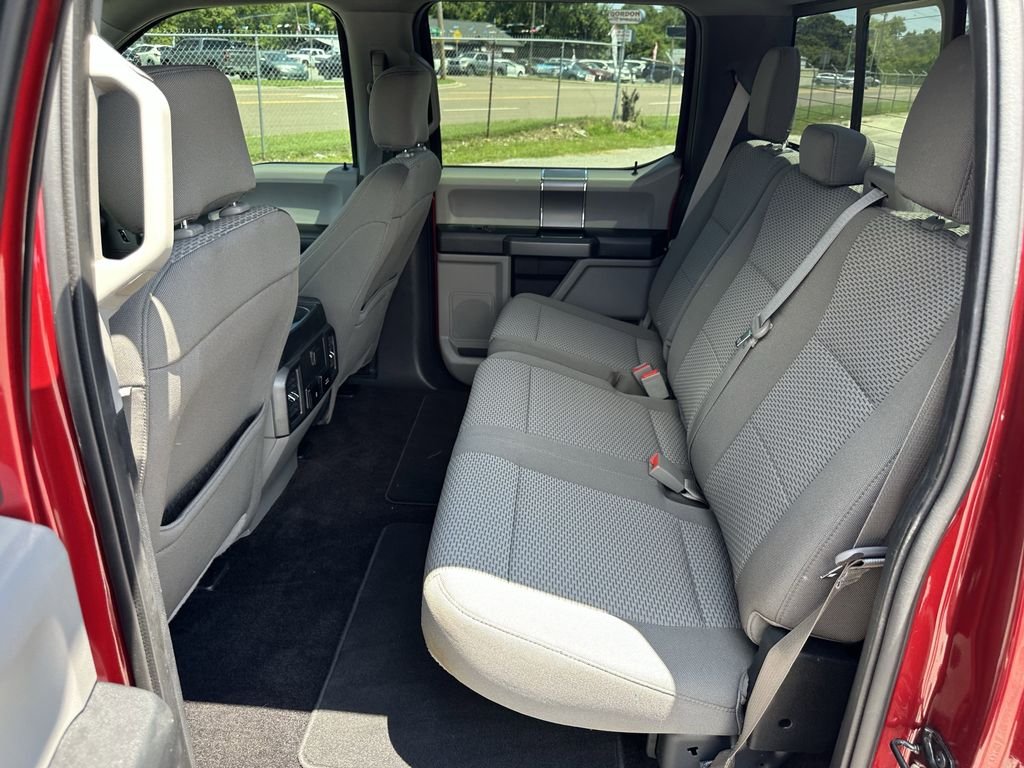 Used 2018 Red Ford XLT image 20